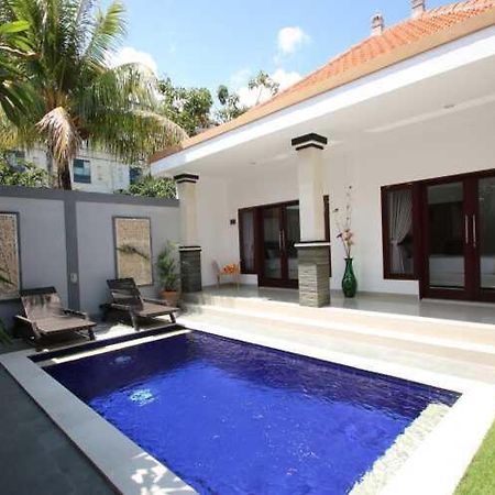 Villa Positano Seminyak Exterior foto